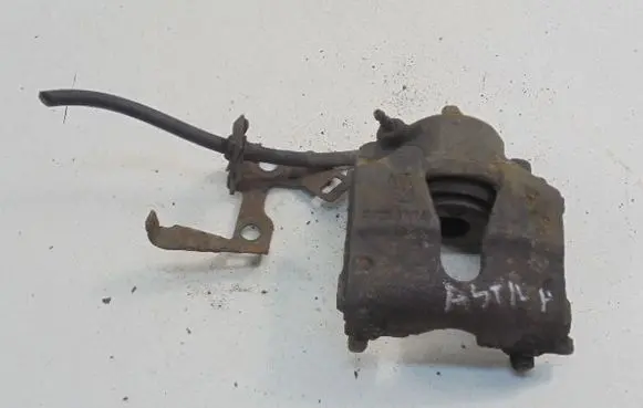 Opel Astra G Front brake caliper 