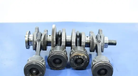 Mercedes-Benz A W169 Crankshaft 