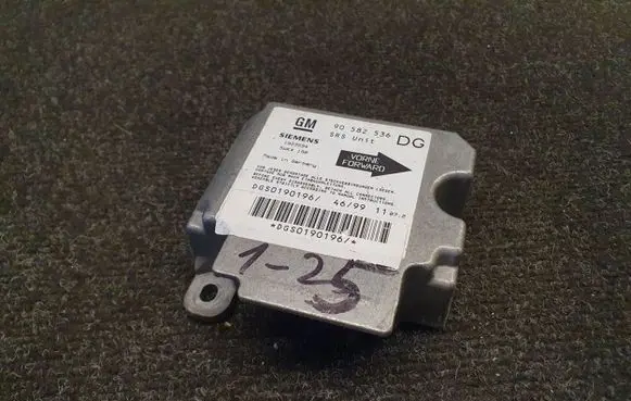 Opel Zafira A Airbag control unit/module 90582536DG 5WK4190