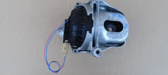 Audi A5 Engine mount bracket 4M0199372FG