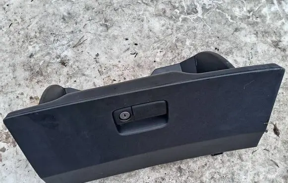 Honda CR-V Glove box 77600T1GE0