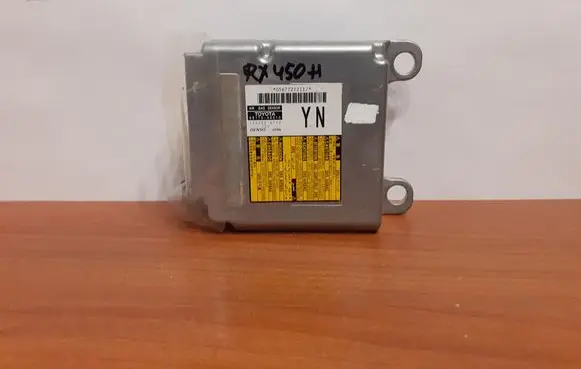 Lexus RX 330 - 350 - 400H Airbag control unit/module 1503006772 8917048610