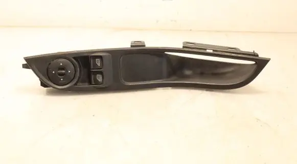 Ford Focus Electric window control switch AM5T14A132