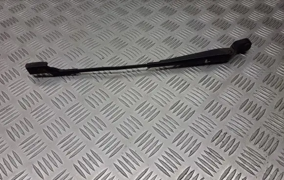 Skoda Fabia Mk2 (5J) Front wiper blade arm 5J1955409B