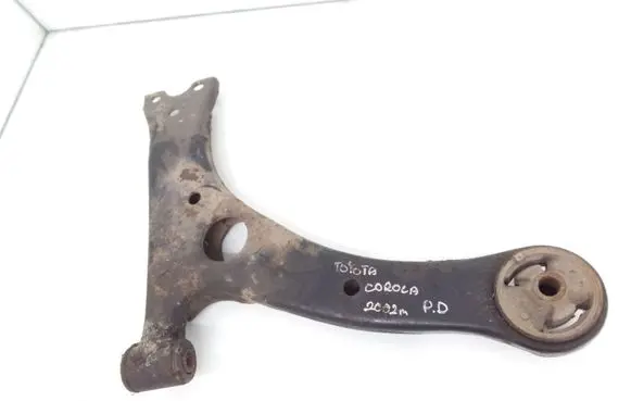 Toyota Corolla E120 E130 Front lower control arm/wishbone
