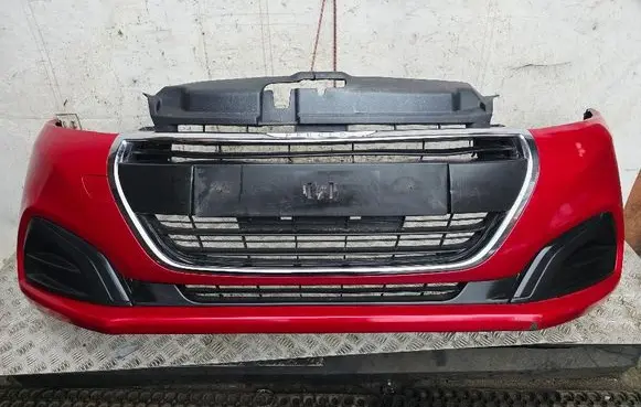 Peugeot 208 Front bumper 9810513777