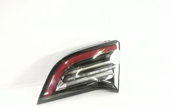 Tesla Model 3 Tailgate rear/tail lights 1077402-00-G