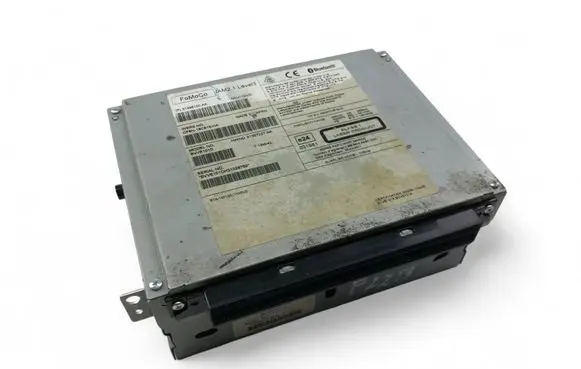 Volvo V70 Radio/CD/DVD/GPS head unit CF6N18C815HA