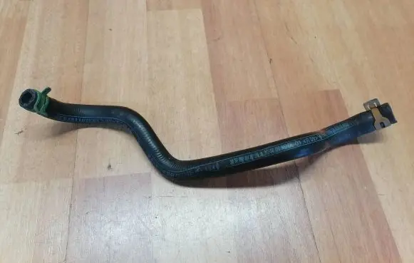 Renault Scenic I Engine coolant pipe/hose