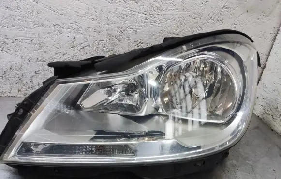 Mercedes-Benz C W204 Headlight/headlamp A2048205159