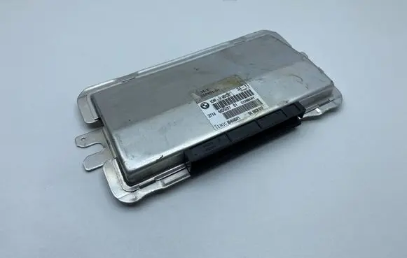 BMW 5 F10 F11 Air suspension control unit module (rear) 6855281 00404884F5 000301812