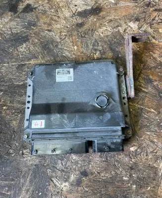 Lexus IS 220D-250-350 Engine control unit/module 8966153702 1758004730