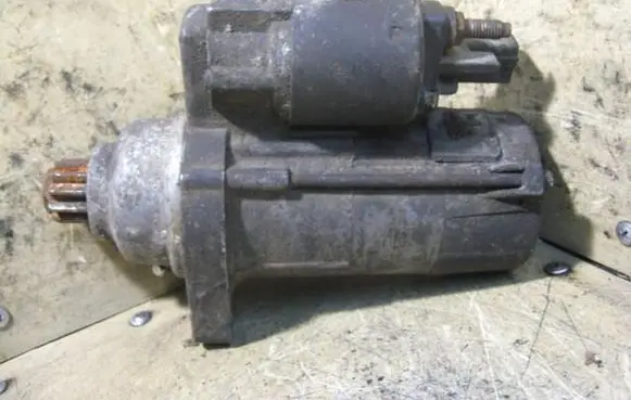 Volkswagen PASSAT B6 Starter motor 02M911023N 20TDI