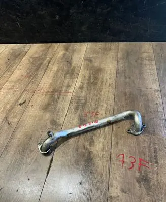 Coolant pipe/hose