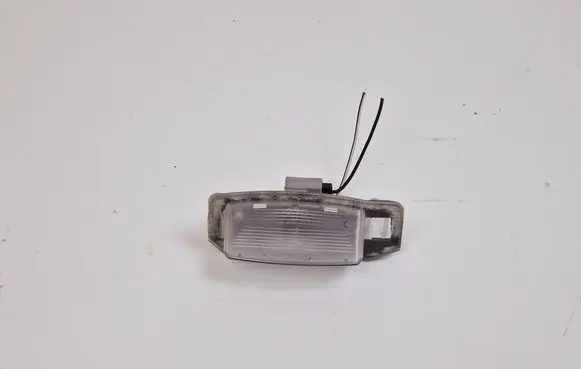 Mitsubishi Outlander Number plate light 1141283