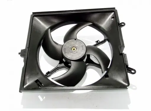Mitsubishi Carisma Radiator cooling fan shroud 824.0247