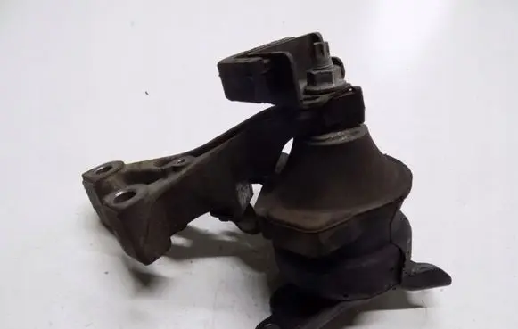 Honda Accord Engine mount bracket 0273sdfsefg1sd2