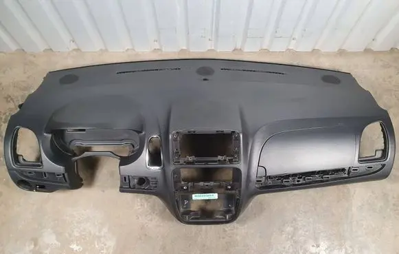 Chrysler Town u0026 Country V Dashboard 1ZX73BD1AD P1PE44DX9AK