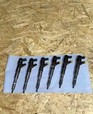 Fuel injector