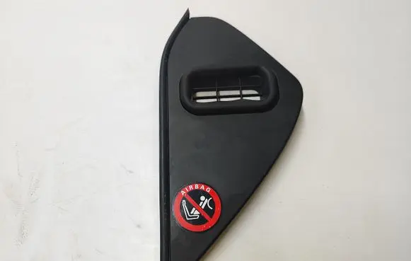 Maserati Ghibli Dashboard side end trim 08937000