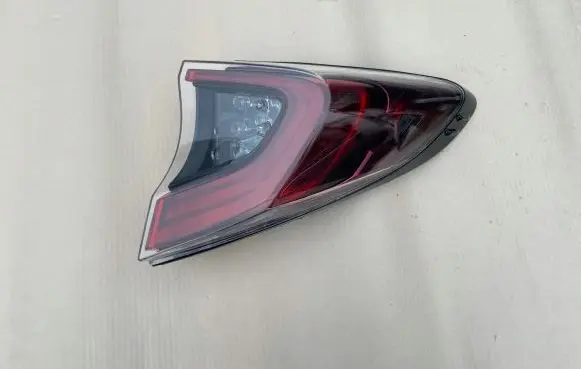 Toyota C-HR I Rear/tail lights 81550F4031