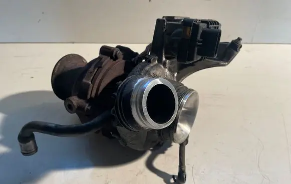 BMW 1 E81 E87 Turbo 781018902 7673780009 NJT00504F