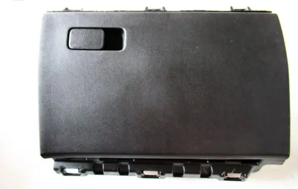 Hyundai i30 Glove box