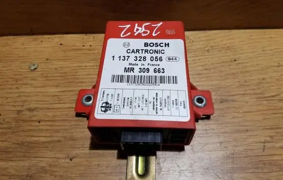 Mitsubishi Carisma Other control units/modules 1137328056 mr309663