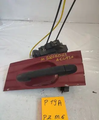 Mercedes-Benz A W168 Front door exterior handle 874564546