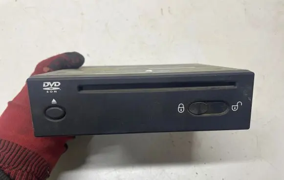 Land Rover Range Rover Sport L320 CD/DVD changer 8H4210E887AB 4621008882