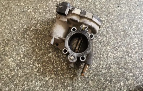 Opel Corsa C Throttle valve 0280750044