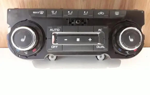Skoda Octavia Mk2 (1Z) Climate control unit 3T0907044AC