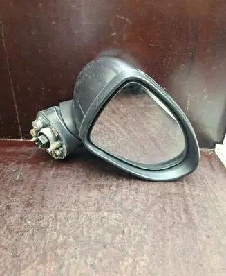 KIA Rio Front door electric wing mirror E13027508