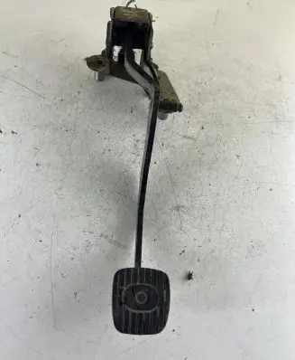 Nissan Micra Clutch pedal 