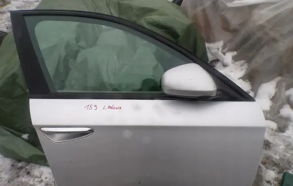 Alfa Romeo 159 Front door