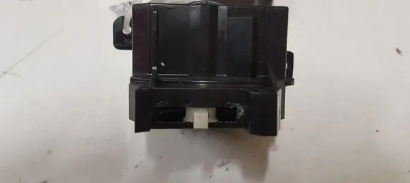 Volvo V50 Wiper control stalk 8691993