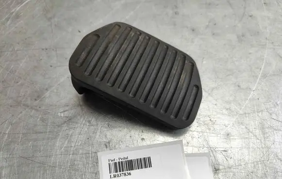 Land Rover Range Rover Sport L494 Brake pedal LR037836