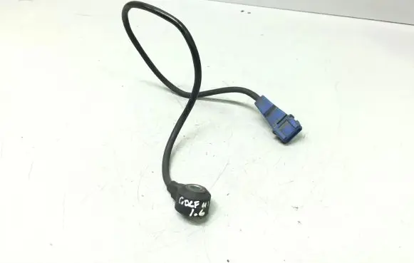 Volkswagen Golf III Detonation knock sensor 054905377G