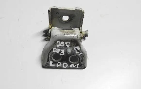 Front door hinge set