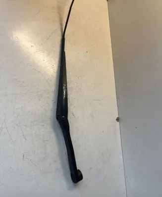 Subaru Outback Front wiper blade arm 35555LA