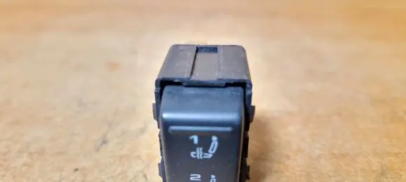 Skoda Fabia Mk2 (5J) Seat heating switch 5j0963563