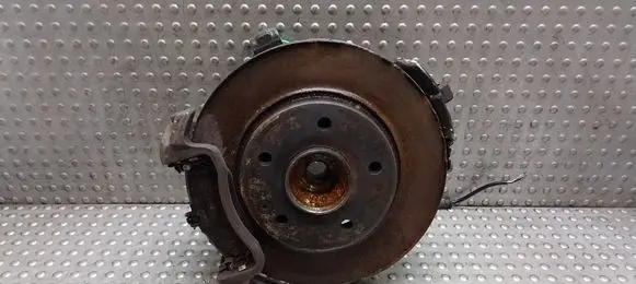 Mercedes-Benz A W168 Front wheel hub spindle knuckle 6813