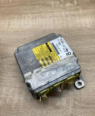 Toyota Avensis T250 Airbag control unit/module 8917005121 215767102