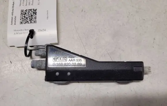 Mercedes-Benz A W168 Antenna control unit 1688200289 AAR535
