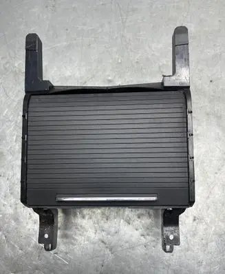 Skoda Superb B8 (3V) Cup holder front 3V0858329 S02704010 07040101101201