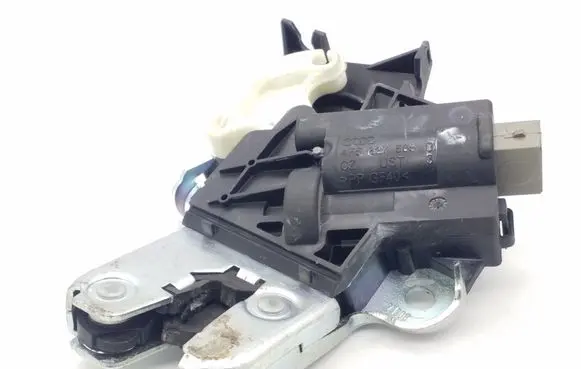 Audi A4 S4 B8 8K Tailgate/trunk/boot lock/catch/latch 4F5827505D