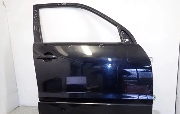 Suzuki Grand Vitara II Rear door