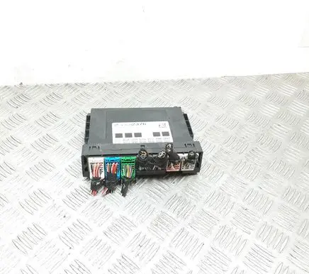 Opel Insignia A Comfort/convenience module 13592376 131106