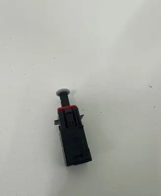 Opel Corsa E Brake pedal sensor switch 866172506 55701395