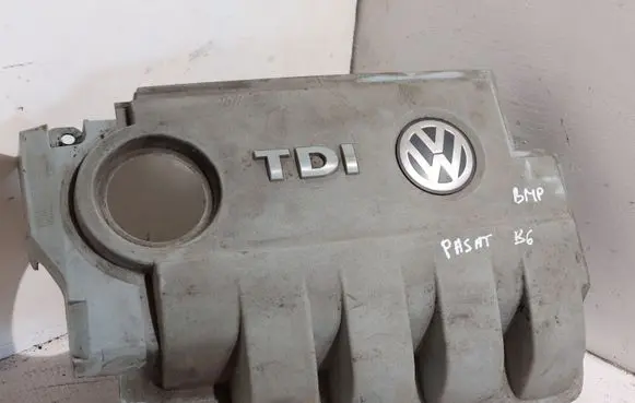 Volkswagen PASSAT B6 Engine cover (trim) 03G103967